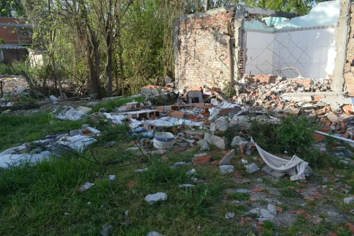 Limpieza de Terreno con Escombros en Rincón de Milberg, Tigre - imagen 3