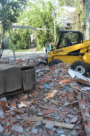 Limpieza de Terreno con Escombros en Rincón de Milberg, Tigre - imagen 15