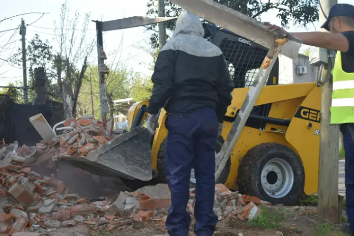 Limpieza de Terreno con Escombros en Rincón de Milberg, Tigre - imagen 17