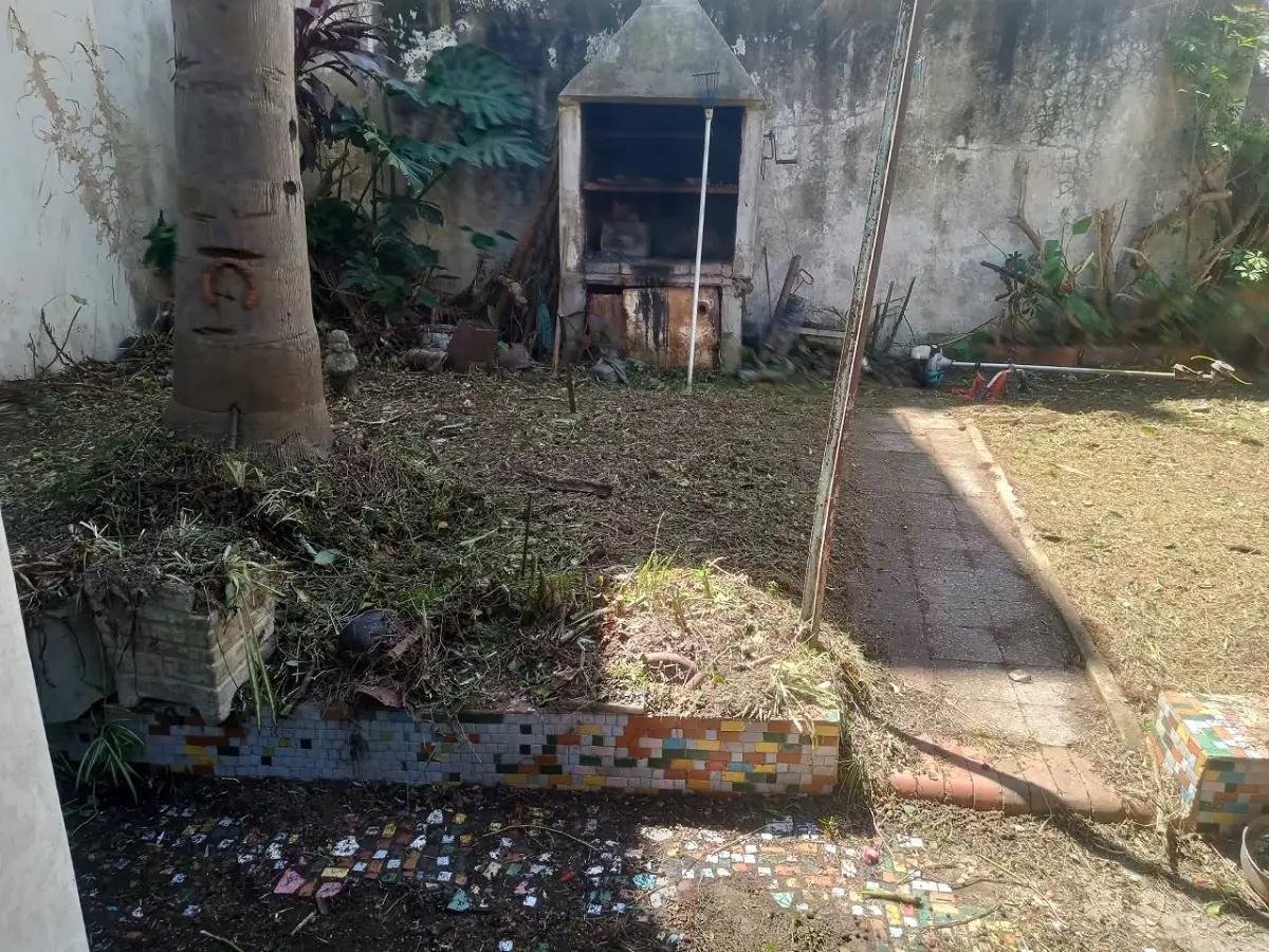 Desmalezado de Patio en Saavedra, CABA